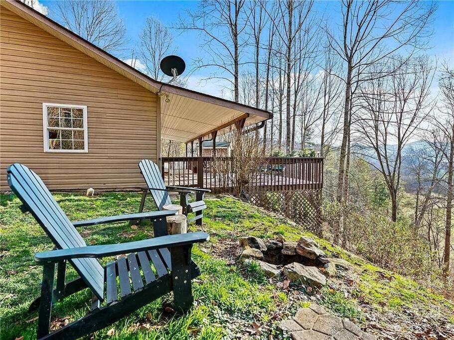 Misty Mountain Cottage Уэйнсвилл Экстерьер фото